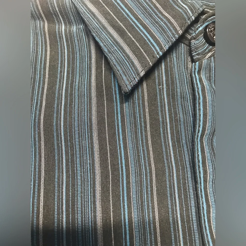 2 pcs MENS  HAGGAR & AXIST long-sleeved dress shirt used very good condition - Picture 7 of 14